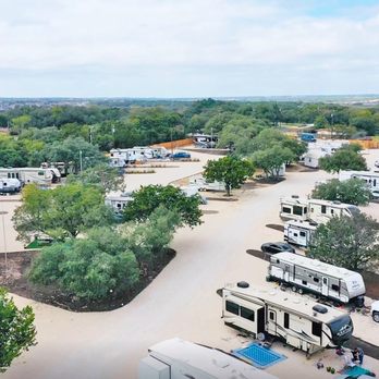 Sunset Ranch RV Park - Sunset Ranch RV Park is near the Hill Country in Leander, TX! We have 48 RV sites, so book yours today! - RV Parks Near Me - Leander, Texas