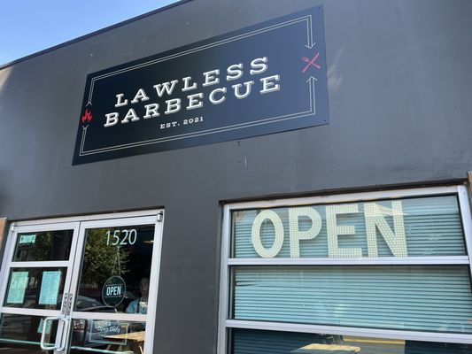 Lawless Barbecue by null