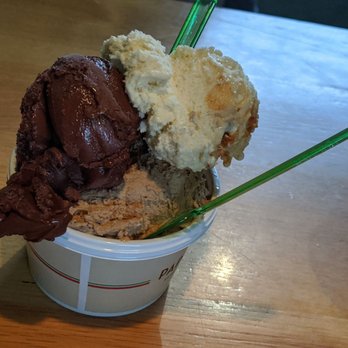 Pappalecco - Dark chocolate, Marocchino, Vanilla gelato in mid sized cup - Sandwiches Near Me - San Diego, California Pappalecco - Dark chocolate, Marocchino, Vanilla gelato in mid sized cup - Sandwiches Near Me - San Diego, California