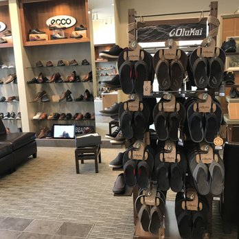 Englin's Fine Footwear - Shoe Stores Near Me - Indianapolis, Indiana Englin's Fine Footwear - Shoe Stores Near Me - Indianapolis, Indiana