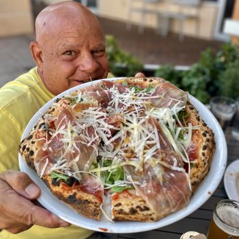 Scuola Vecchia Pizza e Vino - Keste' Pizza - Pizza Near Me - Coral Springs, Florida Scuola Vecchia Pizza e Vino - Keste' Pizza - Pizza Near Me - Coral Springs, Florida