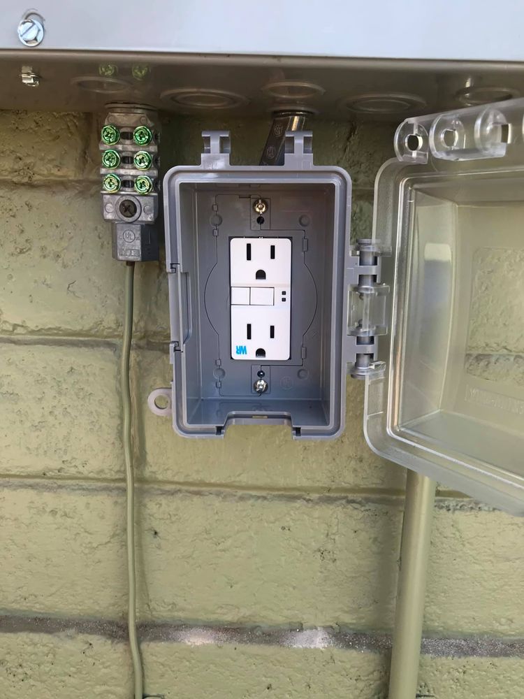 Slide of Wilmington Electrician Service