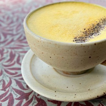 Little Saint - Golden Milk: Oat milk w/ turmeric, ginger, maca, cordyceps, mucuna, cinnamon, cardamom, black pepper, maldon salt | $6.50 - Vegan Near Me - Healdsburg, California