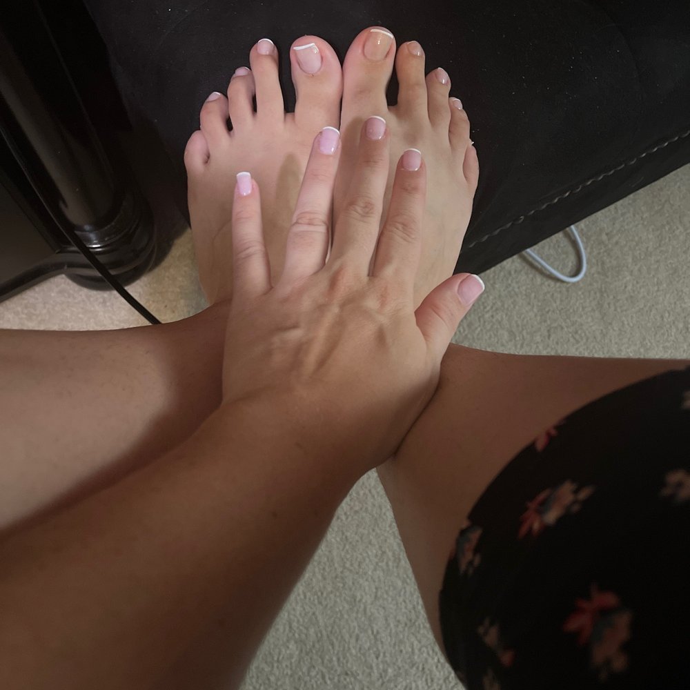 French mani pedi