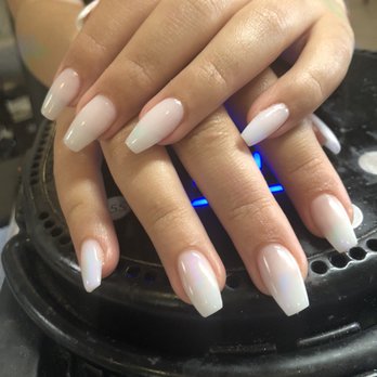 H2O Nails Spa - Full set of soft white powder - Nail Salons Near Me - La Cañada Flintridge, California H2O Nails Spa - Full set of soft white powder - Nail Salons Near Me - La Cañada Flintridge, California