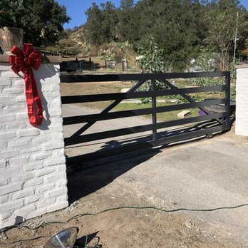 Prosafe Fence - Fences & Gates Near Me - La Habra, California Prosafe Fence - Fences & Gates Near Me - La Habra, California