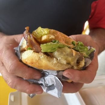 Burgertology - Motley Crue - Food Trucks Near Me - Waco, Texas Burgertology - Motley Crue - Food Trucks Near Me - Waco, Texas