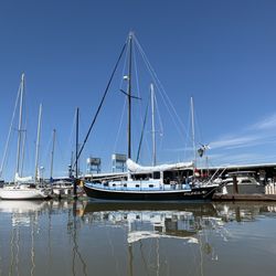Ishkeesh Marine Services