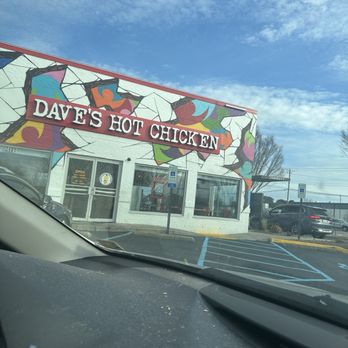 DAVE’S HOT CHICKEN - Updated January 2026 - 83 Photos & 64 Reviews