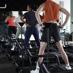 InstaPhysique - Our classes give you full body strength training, muscular endurance, core and cardio - all in one supper efficient & challenging 40 minutes