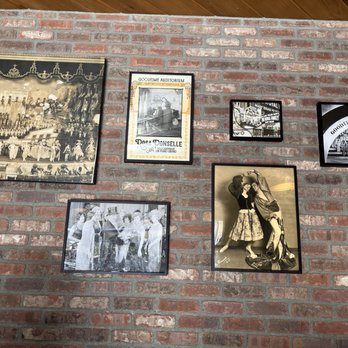 Prop Shop Pizzeria - Cute old fashioned decor - Pizza Near Me - Buena Park, California Prop Shop Pizzeria - Cute old fashioned decor - Pizza Near Me - Buena Park, California