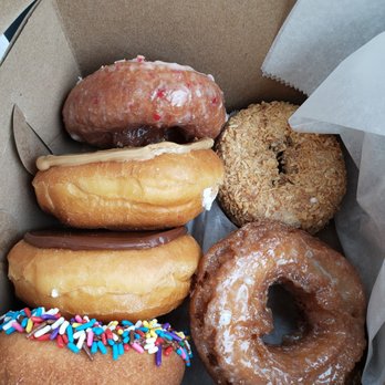 Goldie's Donuts & Bakery - Half a dozen of deliciousness... - Donuts Near Me - Lyndhurst, Ohio Goldie's Donuts & Bakery - Half a dozen of deliciousness... - Donuts Near Me - Lyndhurst, Ohio