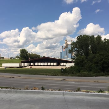 The Human Bean - Across from Purina Factory - Coffee & Tea Near Me - St. Joseph, Missouri