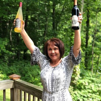French Ridge Vineyards & Winery - Wineries Near Me - Killbuck, Ohio French Ridge Vineyards & Winery - Wineries Near Me - Killbuck, Ohio