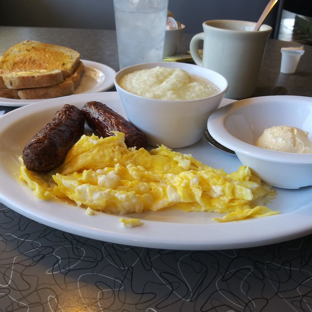 Mel's Diner - 2 egg breakfast with links. - Diners Near Me - Phoenix, Arizona