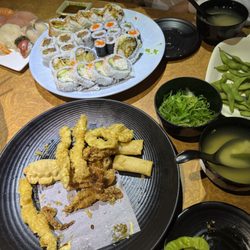 Lotsa food~