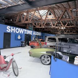 Showtime Audio - My Orange Dodge Dart