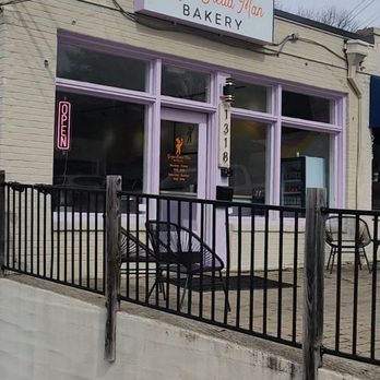 Ginger Bread Man Bakery - Bakeries Near Me - Winston-Salem, North Carolina Ginger Bread Man Bakery - Bakeries Near Me - Winston-Salem, North Carolina