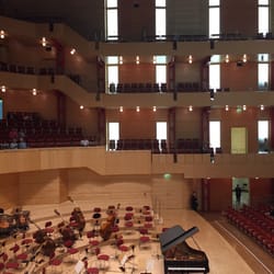 Philharmonie Essen - Blick von der Galerie Bühne links