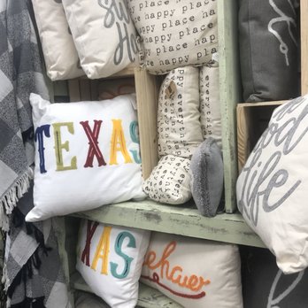 Buc-ee's - Texas pillows. - Gas Stations Near Me - Terrell, Texas
