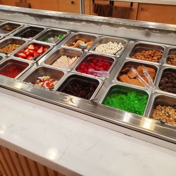 Auzzy The Bear - Froyo toppings - Ice Cream & Frozen Yogurt Near Me - Los Gatos, California