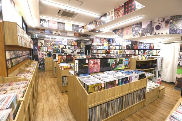 Disk Union Record Shinjuku Record Store by null