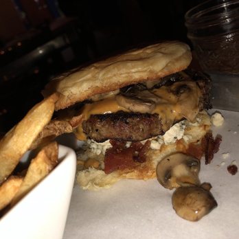 Scratch Kitchen & Taproom - Bars Near Me - Apex, North Carolina