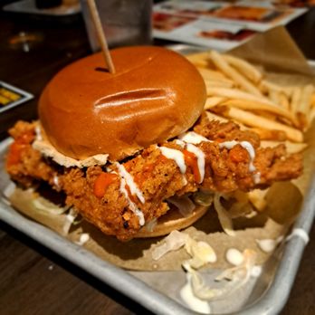 Buffalo Wild Wings - Chicken sandwich - Sports Bars Near Me - Gilbert, Arizona