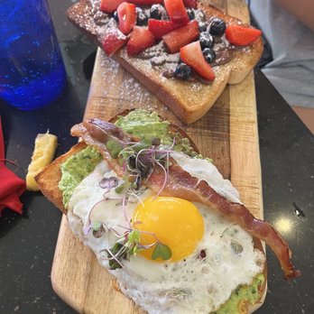 Carousel Bar - Bars Near Me - Glendale, Arizona
