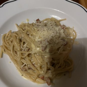Fete - Spaghetti Carbonara - New American Near Me - Honolulu, Hawaii Fete - Spaghetti Carbonara - New American Near Me - Honolulu, Hawaii