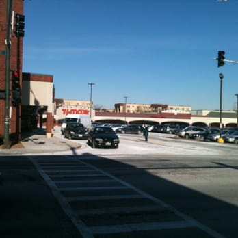 TJ Maxx - Department Stores Near Me - Chicago, Illinois