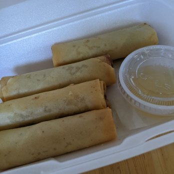 Pho 4 Me - 1 order of spring rolls - Vietnamese Near Me - Edmonton, Alberta