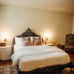 Crystal River Inn - Blanco Suite