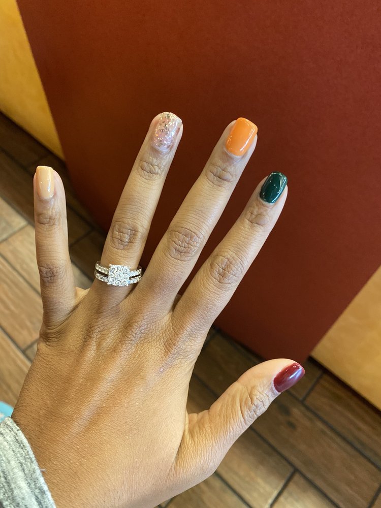 PA NAILS - 22 Photos & 10 Reviews - Nail Salons - 10441 Perry Hwy