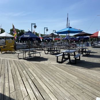 Captain's Cove Seaport - Bars Near Me - Bridgeport, Connecticut Captain's Cove Seaport - Bars Near Me - Bridgeport, Connecticut