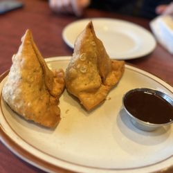 Agra Tandoori Restaurant - Samosas