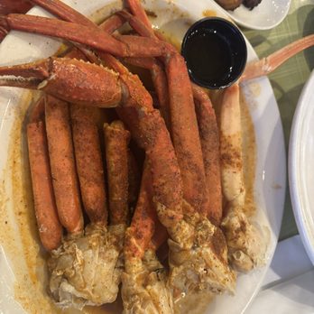 Lindenwood Diner & Restaurant - Crab legs - Diners Near Me - Brooklyn, New York Lindenwood Diner & Restaurant - Crab legs - Diners Near Me - Brooklyn, New York
