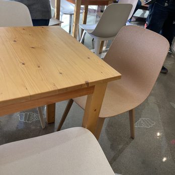 Sugar Pine Creamery - Inside dine in view - Ice Cream & Frozen Yogurt Near Me - Plano, Texas