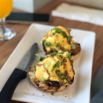 Yolks - Pork belly benedict - Breakfast & Brunch Near Me - Vancouver, British Columbia Yolks - Pork belly benedict - Breakfast & Brunch Near Me - Vancouver, British Columbia