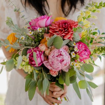 J Flowers - Florists Near Me - Redondo Beach, California