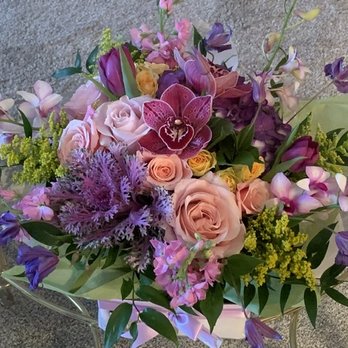 Rosaspina - Incredible arrangement - Florists Near Me - Montclair, New Jersey