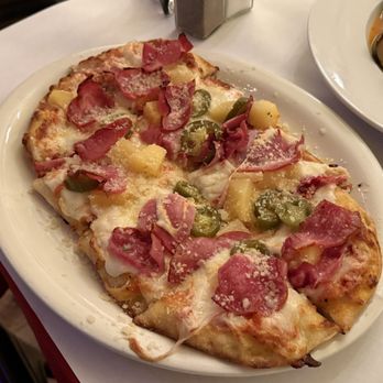 Trattoria Daly - Hawaiian pizza - Italian Near Me - Los Angeles, California Trattoria Daly - Hawaiian pizza - Italian Near Me - Los Angeles, California