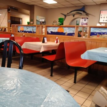 Tom's Family Restaurant - American Near Me - Irving, New York Tom's Family Restaurant - American Near Me - Irving, New York