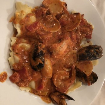 Carmines Resturant - Lobster Seafood Ravioli. - Italian Near Me - Walterboro, South Carolina