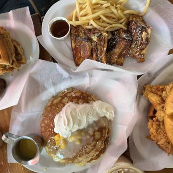 Arize Bistro - Crispy Chicken Waffle, Mango Sticky Rice Sauce Pancake, Monte Cristo. - Breakfast & Brunch Near Me - Long Beach, California