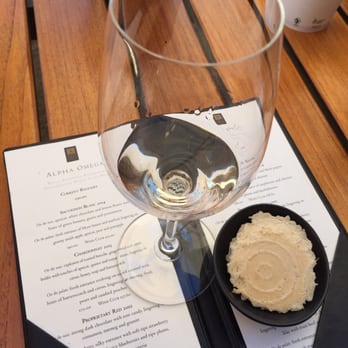 Alpha Omega - Wine tasting two whites and two reds for $30 - Wineries Near Me - Saint Helena, California