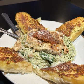 Tavern 95 - Chicken Pesto Pasta - New American Near Me - Lake Havasu City, Arizona Tavern 95 - Chicken Pesto Pasta - New American Near Me - Lake Havasu City, Arizona