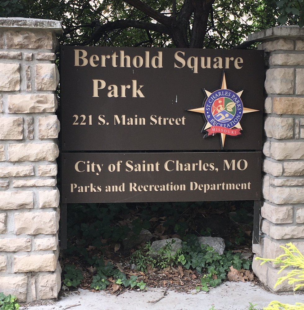 BERTHOLD SQUARE PARK Updated July 2024 221 S Main St, Saint Charles
