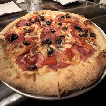 Rockstar Pizza - Pizza Near Me - Lincoln, California Rockstar Pizza - Pizza Near Me - Lincoln, California