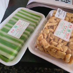 Fong On Foods - Pandan Seven Layer Cake and Traditional Soft Flour Cake